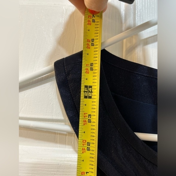 J Crew Navy Blue Silk Halter Top Sleeveless Metallic Blouse Pleated Women's Sz 8 - Picture 7 of 8